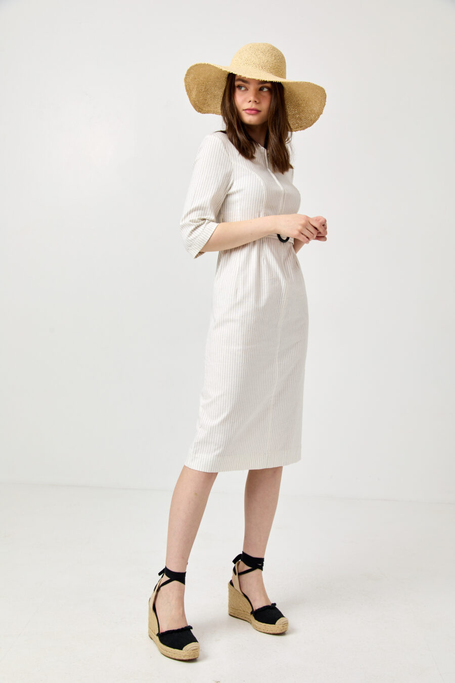 Untitled Capture5171