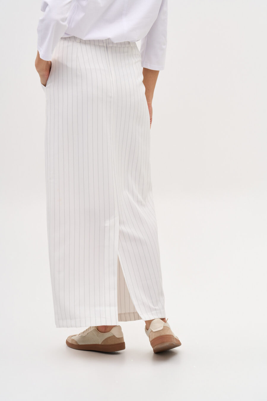 Untitled Capture6610