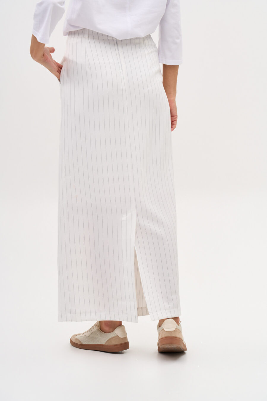 Untitled Capture6611