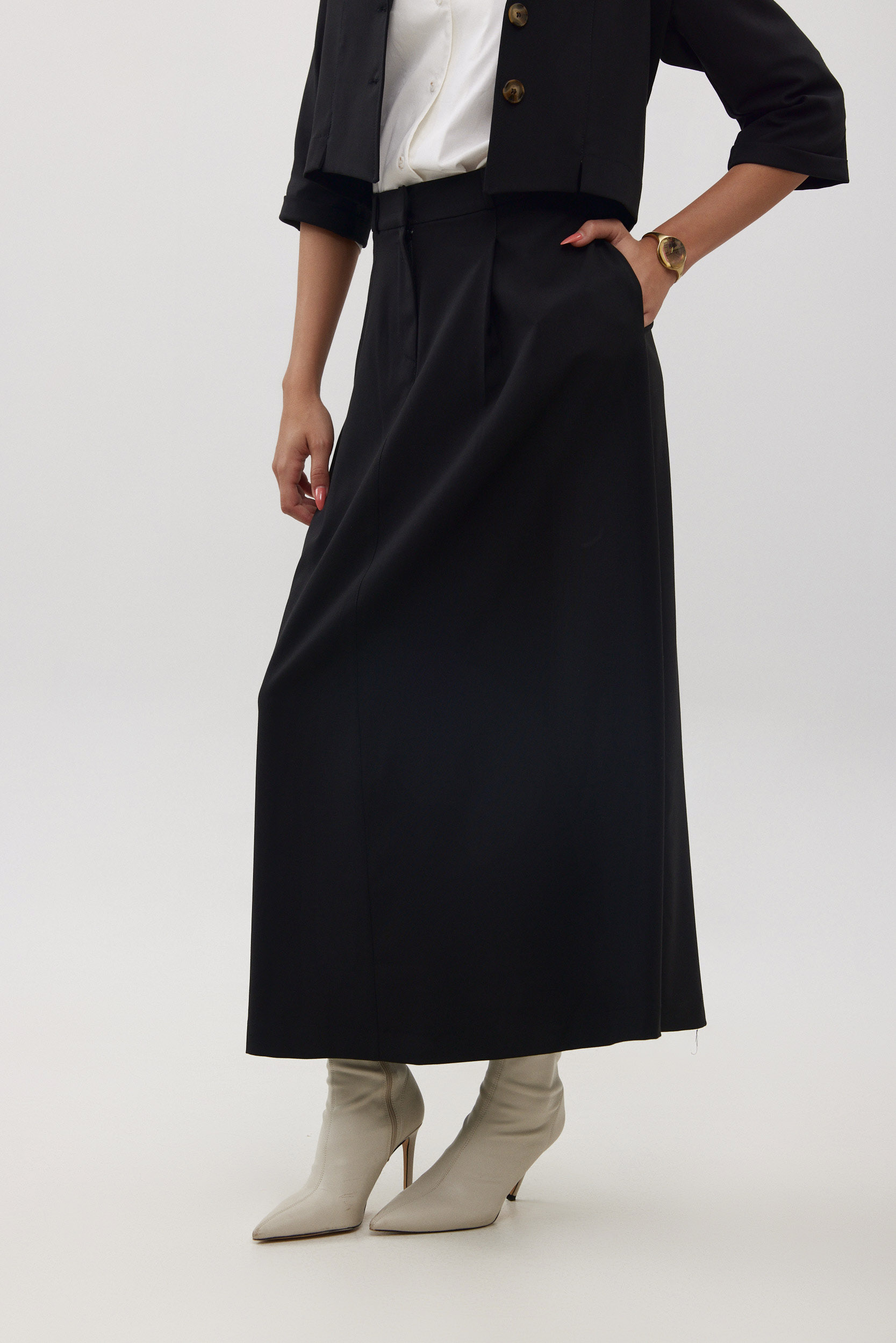 חצאית פשתן שחור – תמונה 6