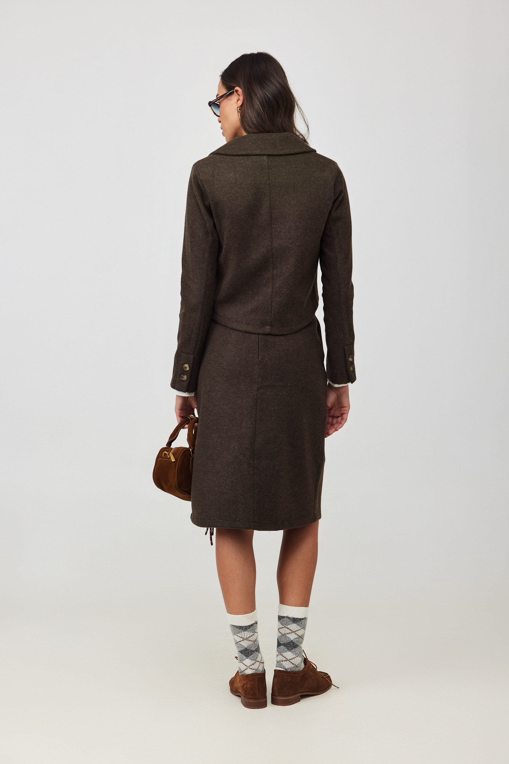 חצאית צמר קצרה – תמונה 6