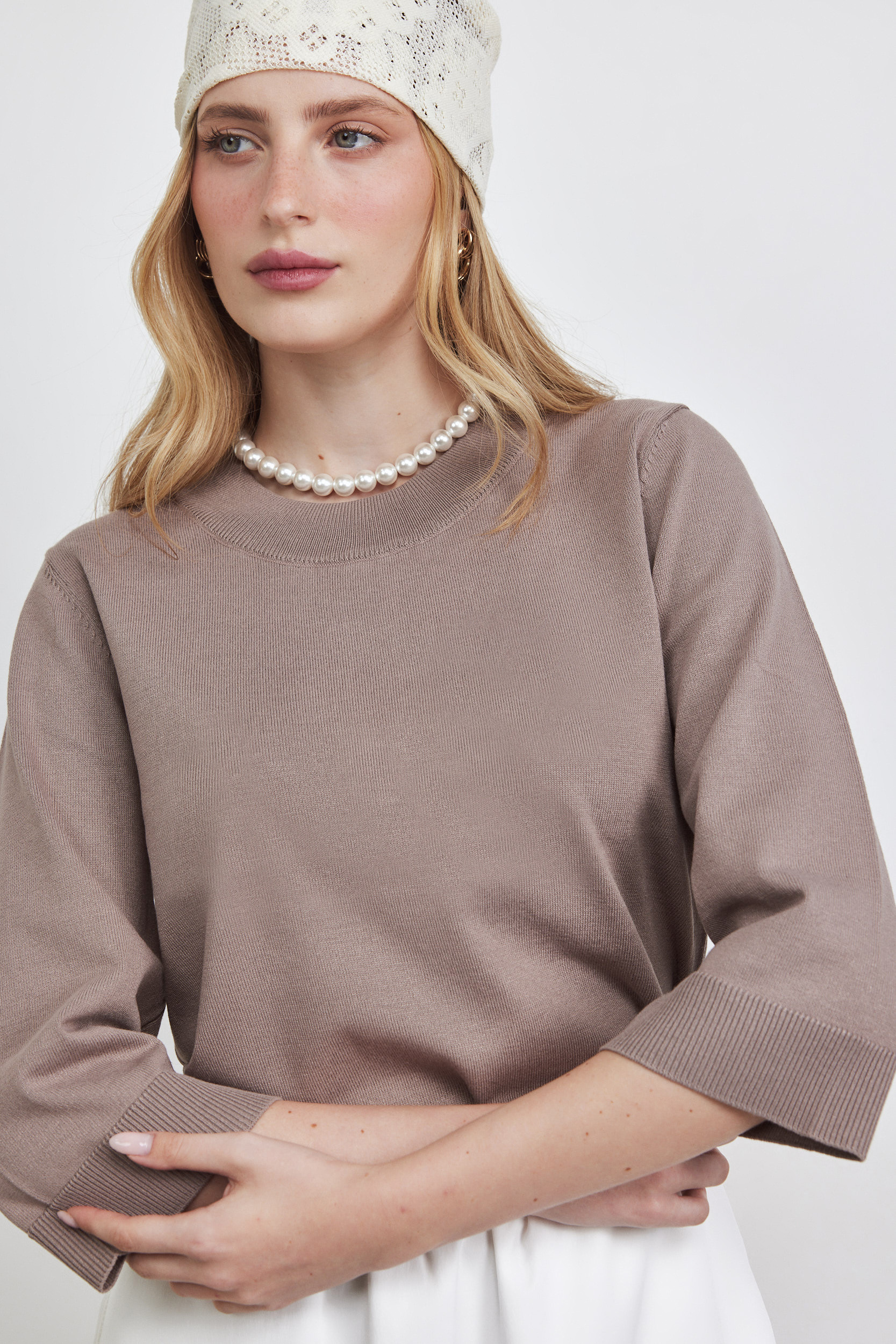 חולצה סריג דק חום – תמונה 8