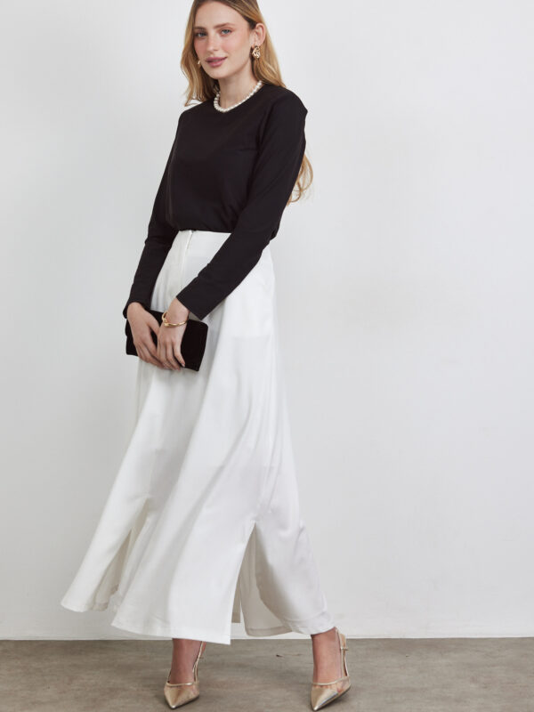 חצאים פתחים מקסי אופווייט