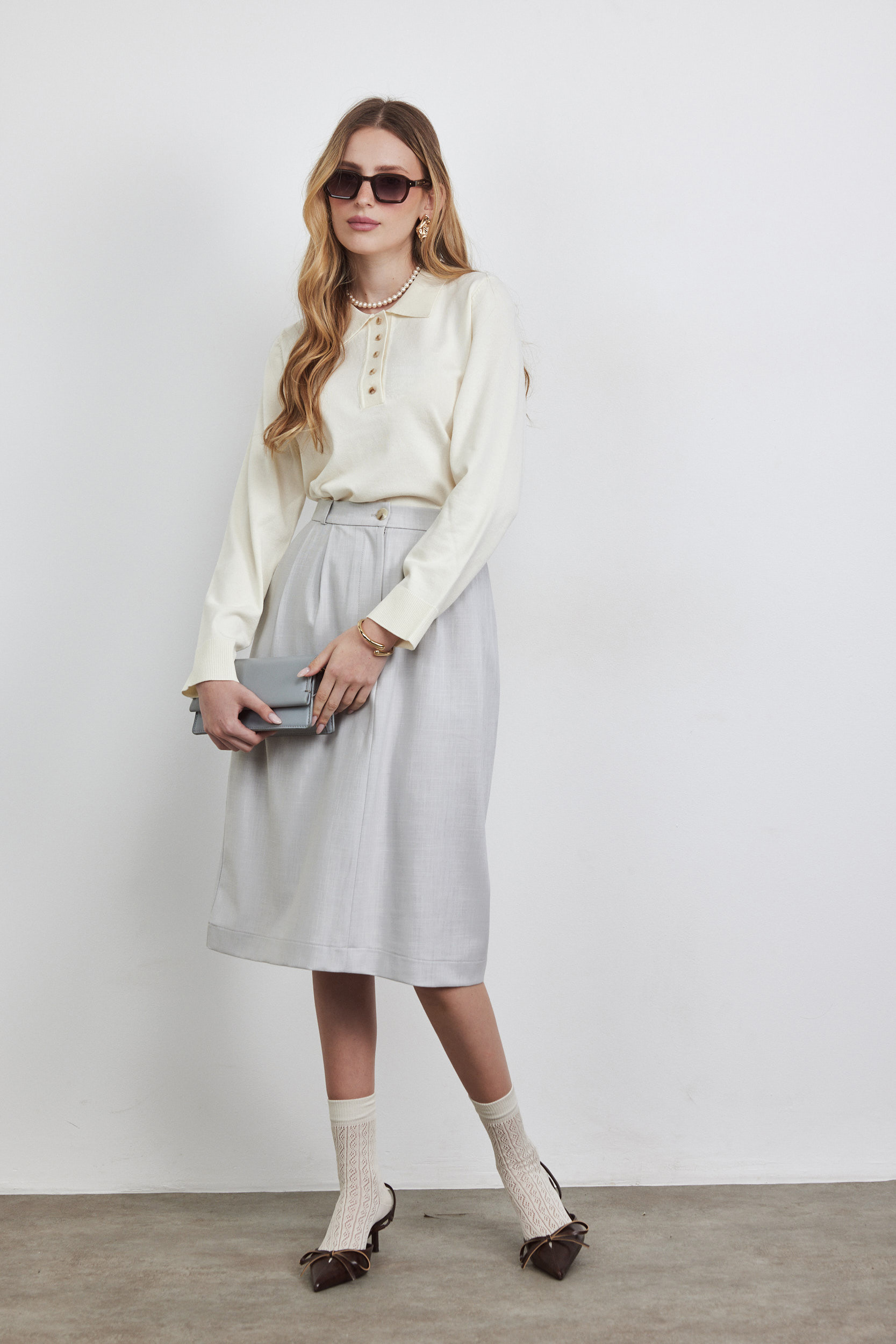 חולצה פולו סריג שמנת – תמונה 3