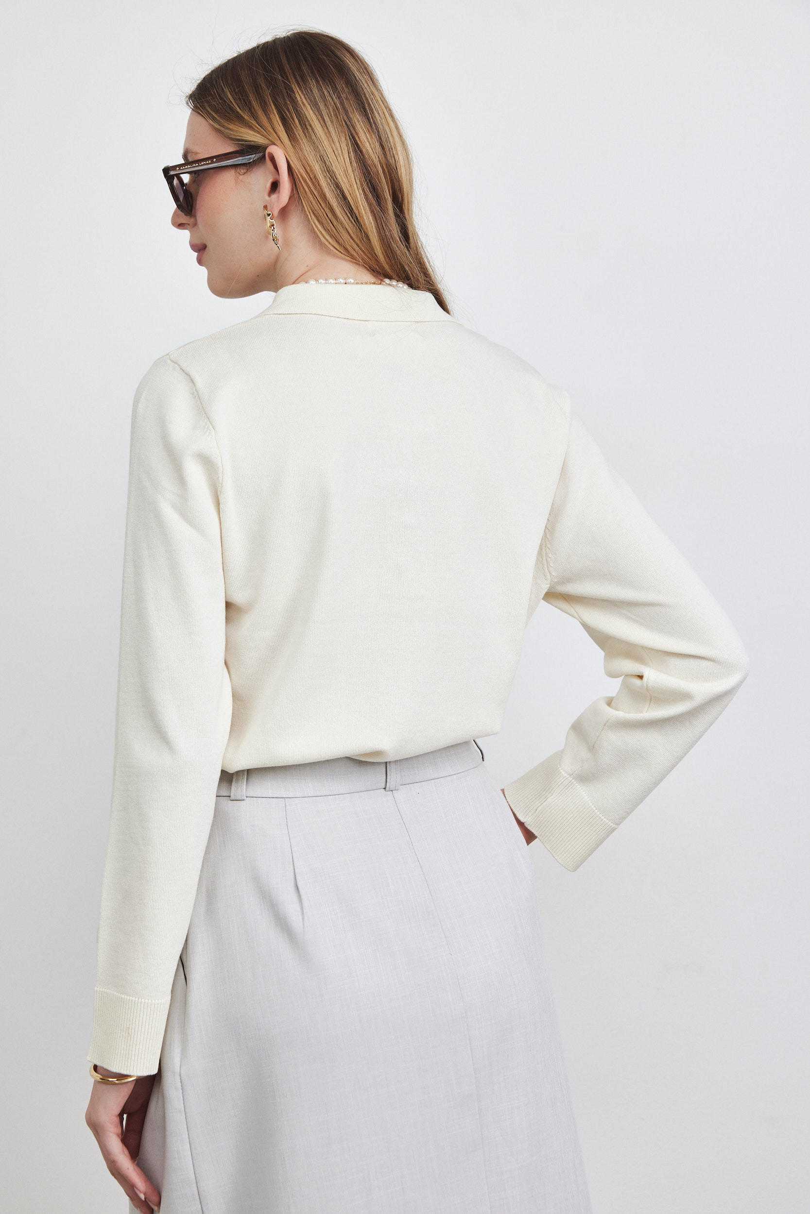 חולצה פולו סריג שמנת – תמונה 6